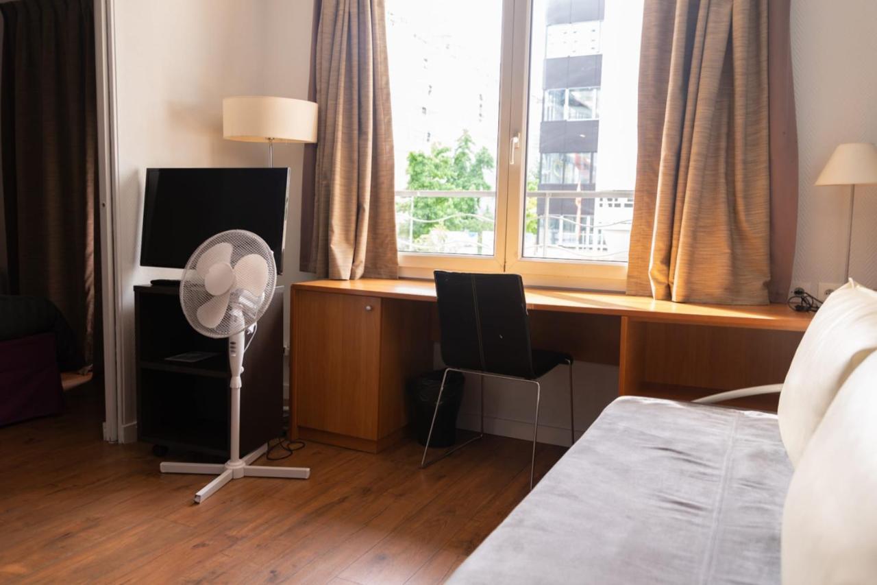 Confortable Apartment Near Porte De Versailles Issy-les-Moulineaux Eksteriør billede